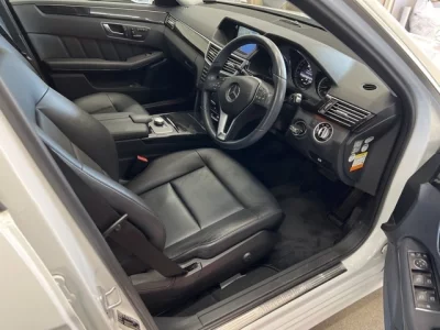 Mercedes-Benz E CLASS WAGON