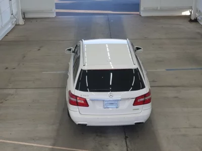 Mercedes-Benz E CLASS WAGON