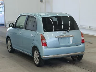 Daihatsu MIRA
