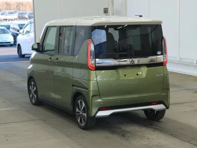 Mitsubishi EK X SPACE