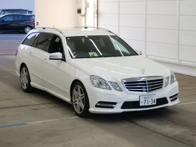 Mercedes-Benz E CLASS WAGON