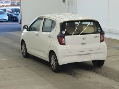 Daihatsu MIRA E S