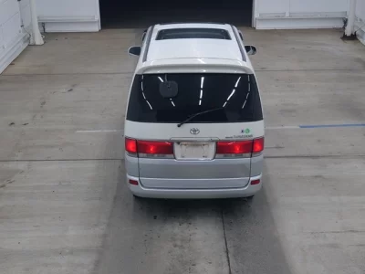 Toyota HIACE REGIUS