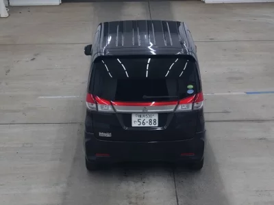 Mitsubishi DELICA D2