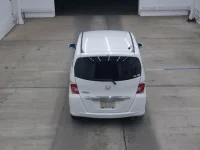 Honda FREED лот № 3052 оценка 4  с аукциона в Японии 2