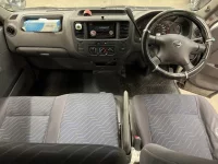 Nissan CARAVAN VAN лот № 3006 оценка 3.5  с аукциона в Японии 4