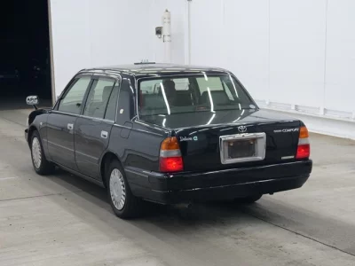 Toyota CROWN COMFORT