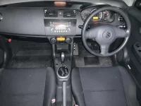 Suzuki SWIFT лот № 3081 оценка 3.5  с аукциона в Японии 4