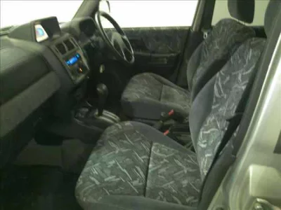Mitsubishi PAJERO IO