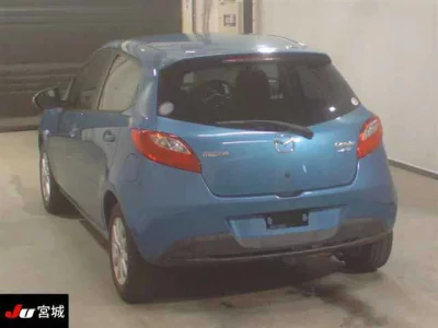 Mazda DEMIO