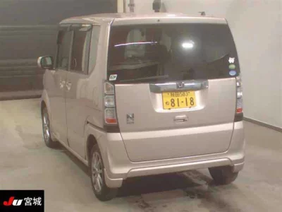 Honda N BOX