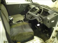 Suzuki CARRY TRUCK лот № 4066 оценка 3  с аукциона в Японии 3
