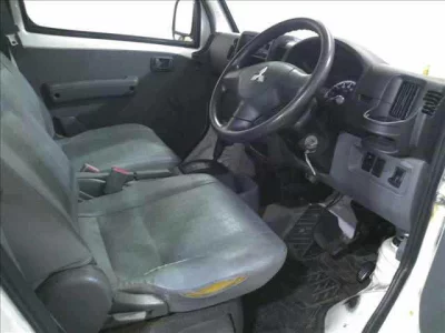 Mitsubishi MINICAB VAN