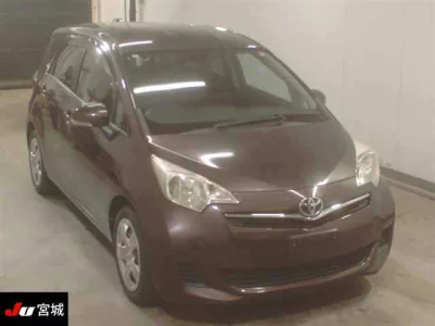 Toyota RACTIS  с аукциона в Японии