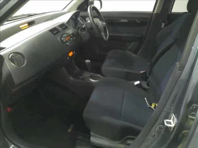 Suzuki SWIFT  с аукциона в Японии