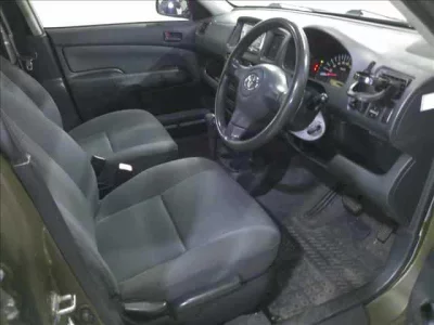 Toyota SUCCEED  с аукциона в Японии