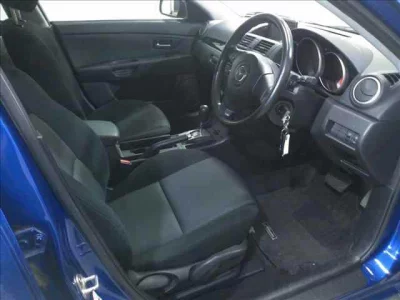 Mazda AXELA  с аукциона в Японии