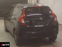 Honda FIT лот № 764 оценка 3.5  с аукциона в Японии 1