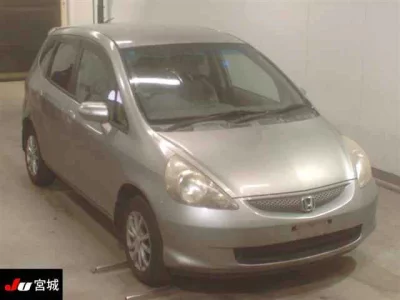 Honda FIT  с аукциона в Японии