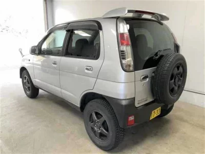 Daihatsu TERIOS KID