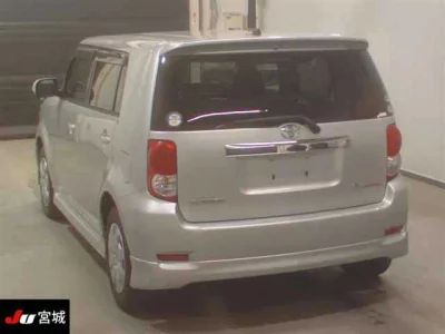 Toyota COROLLA RUMION