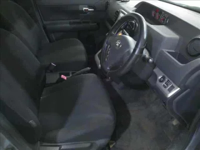 Toyota COROLLA RUMION