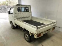Daihatsu HIJET TRUCK лот № 11071 оценка RA  с аукциона в Японии 1