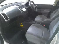 Nissan WINGROAD лот № 4628 оценка R  с аукциона в Японии 2