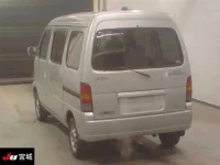 Suzuki EVERY лот № 4528 оценка R  с аукциона в Японии 1