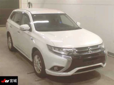 Mitsubishi OUTLANDER PHEV
