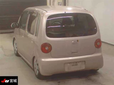 Daihatsu MOVE LATTE