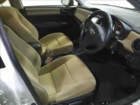 Toyota COROLLA AXIO лот № 4600 оценка 3  с аукциона в Японии 3