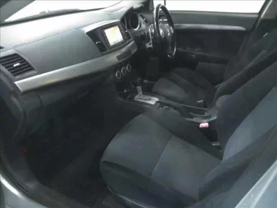 Mitsubishi GALANT FORTIS