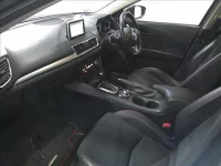 Mazda AXELA лот № 4657 оценка 3  с аукциона в Японии 2