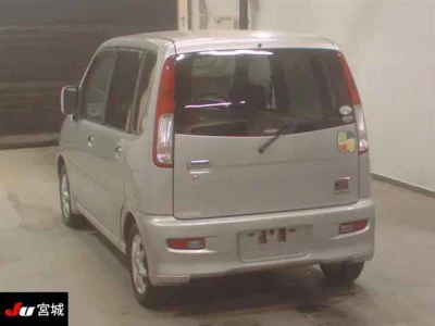 Daihatsu MOVE  с аукциона в Японии