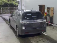 Toyota WISH лот № 1024 оценка R  с аукциона в Японии 1