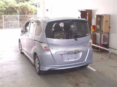 Honda FREED  с аукциона в Японии