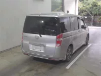 Honda STEP WAGON лот № 162 оценка 3  с аукциона в Японии 3