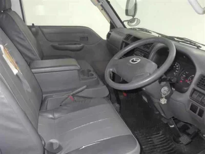 Mazda BONGO VAN  с аукциона в Японии