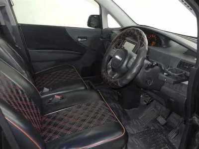 Daihatsu MOVE  с аукциона в Японии