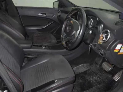 Mercedes-Benz CLA CLASS