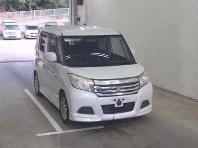 Suzuki SOLIO  с аукциона в Японии