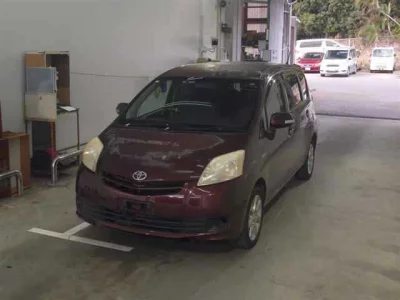 Toyota PASSO SETTE  с аукциона в Японии