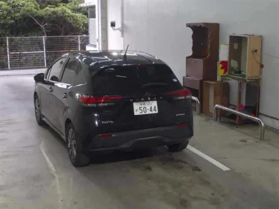 Nissan NOTE  с аукциона в Японии