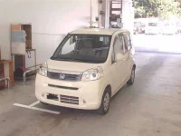 Honda LIFE лот № 1068 оценка 3  с аукциона в Японии 3