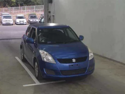 Suzuki SWIFT  с аукциона в Японии