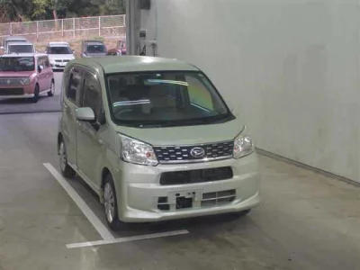 Daihatsu MOVE  с аукциона в Японии
