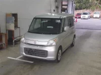 Suzuki SPACIA лот № 1077 оценка 3  с аукциона в Японии 3