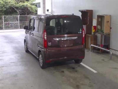 Honda N BOX