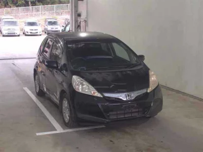 Honda FIT  с аукциона в Японии